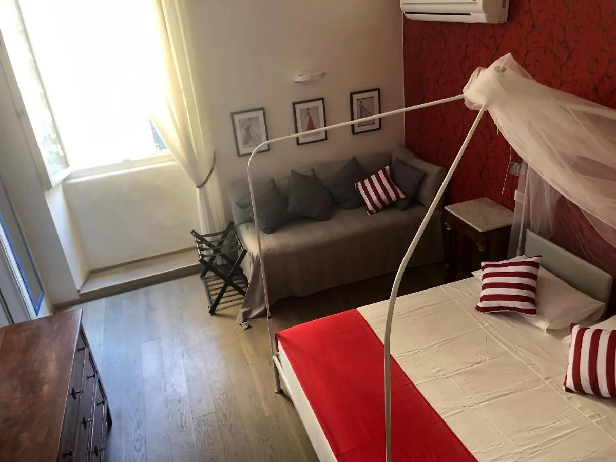 New! Bellissimo Palazzofranchi Pantheon Apartamento Roma