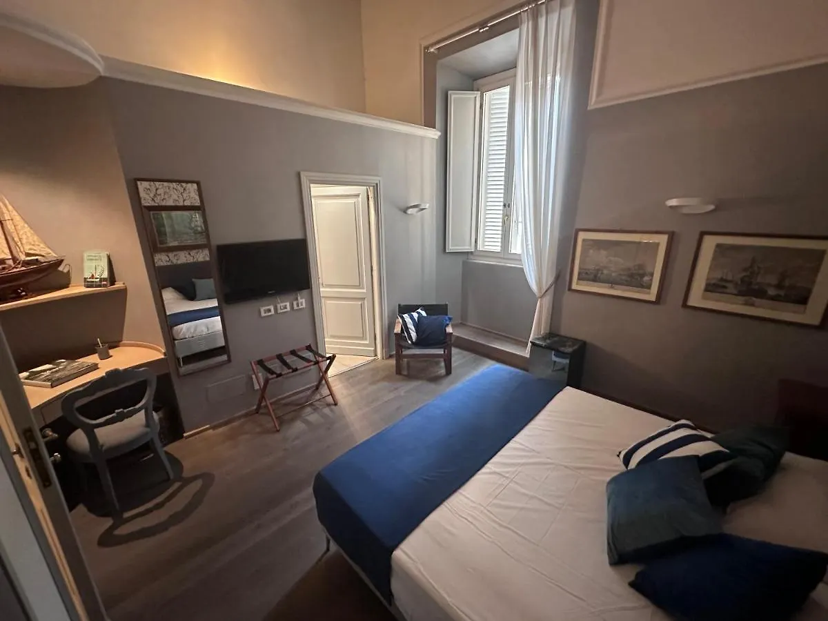 New! Bellissimo Palazzofranchi Pantheon Apartment Rome 0*,  Italy