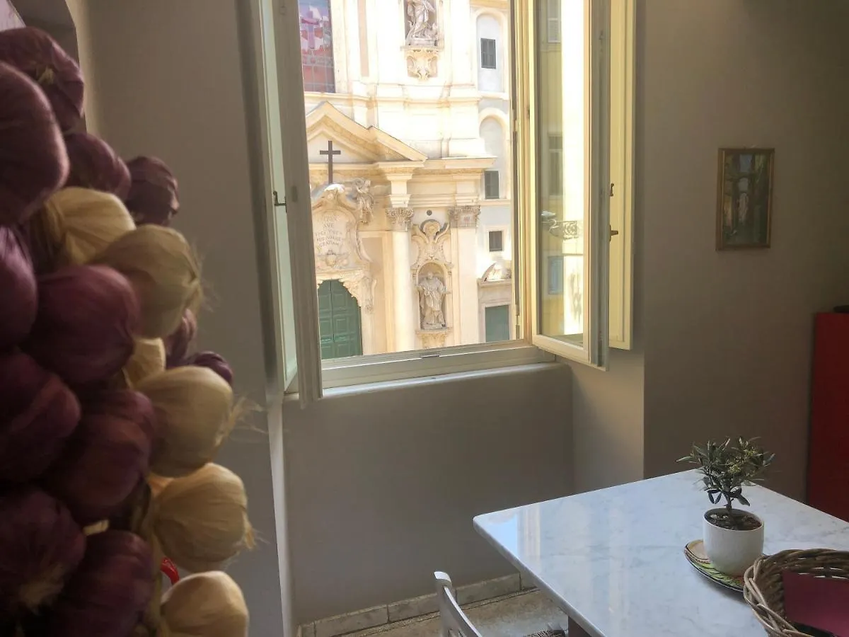 New! Bellissimo Palazzofranchi Pantheon Apartment Rome